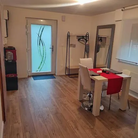 公寓 Joli Individuel Dans Maison 奥斯特瓦尔德